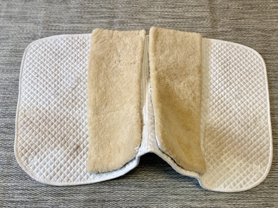 Dressage Quilted with Removable Sheepskin Panels. Pad & 1 Set of Panels WEB ONLY