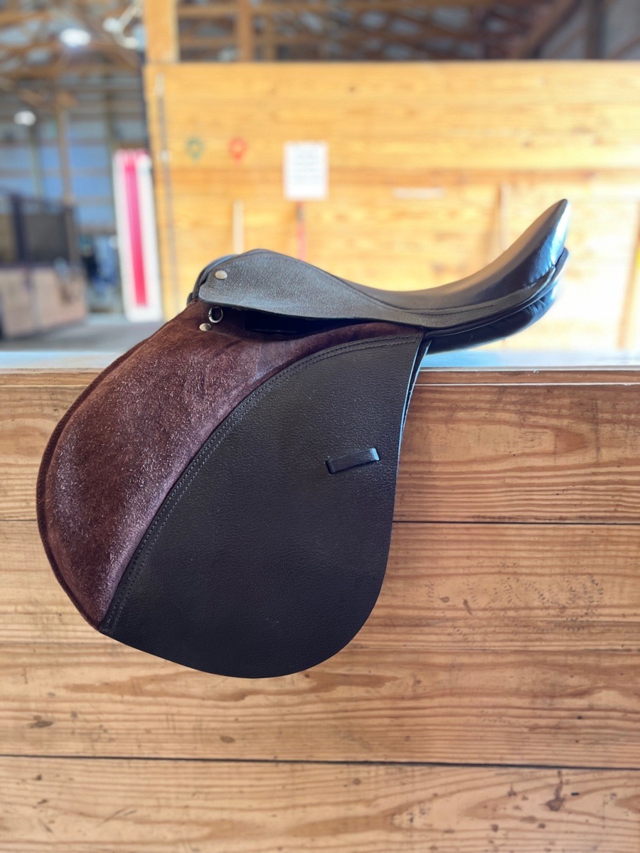 17" Foxwood Platoon Saddle New