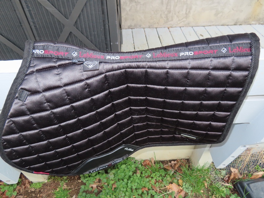 3 Lemieux Saddle Pad