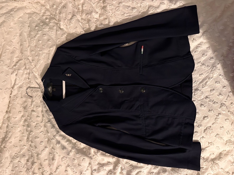 AA Motionlite Size M Navy