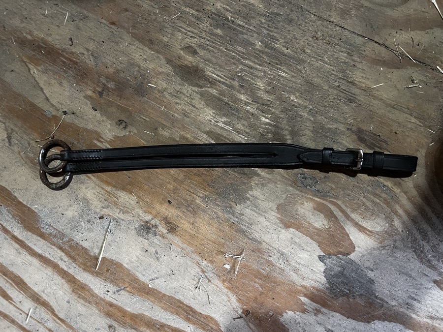 Equiroyal Running Breastplate Attachment