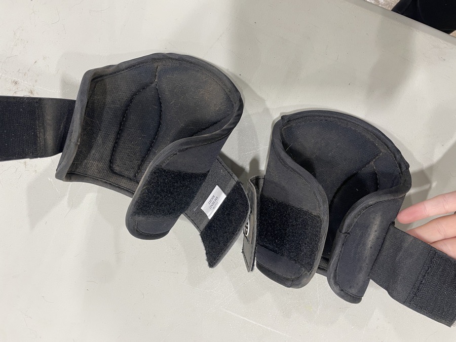 Equifit hind boots