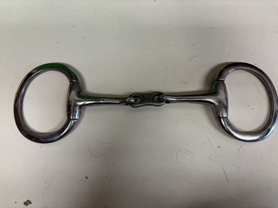 Coronet French Link Eggbutt Snaffle 5 1/2