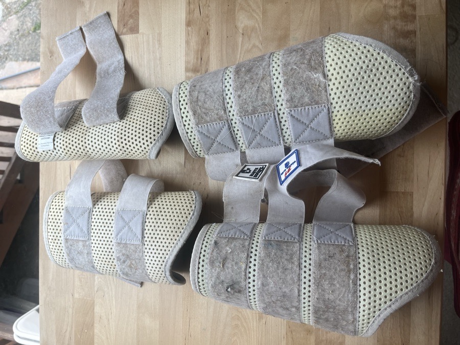 Majyk Equipe Set of 4 XC Boots