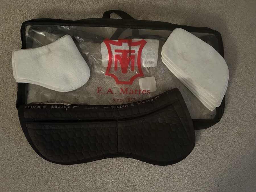 Mattes Correction Quilted Half Pad