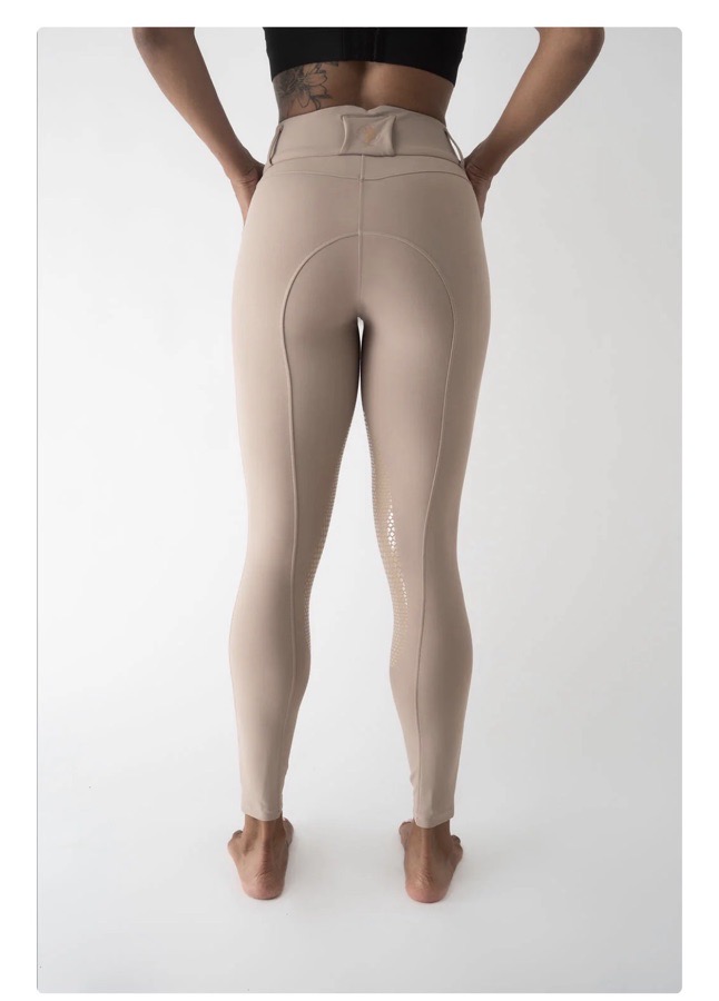 Sync Equestrian Hunter Pro Knee Patch Breeches. Size Small