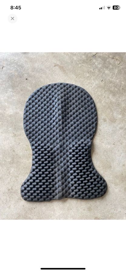 Front riser half pad