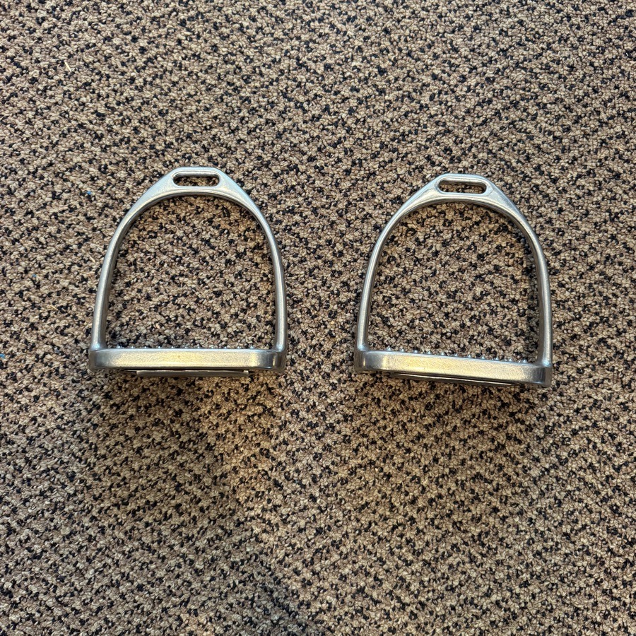Size 5.25 Horseback Riding Equestrian Stirrup Irons. Good Condition.