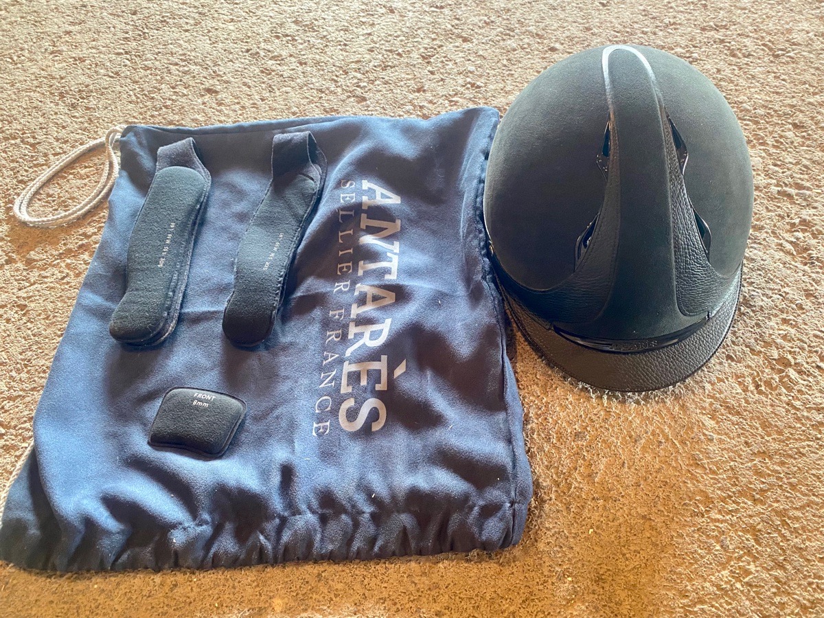 Antares Classic Helmet