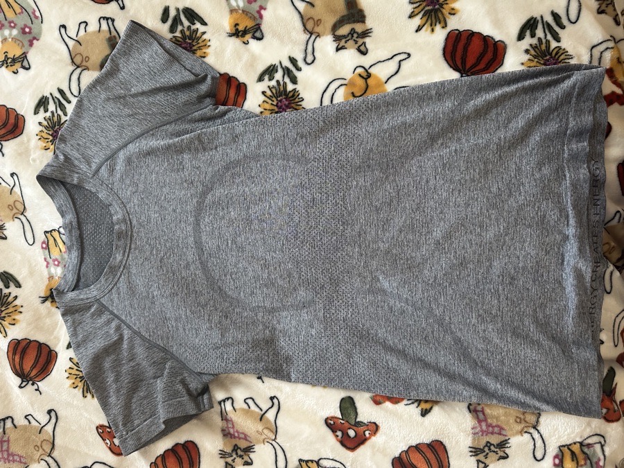 grey lululemon swiftly tech size 6