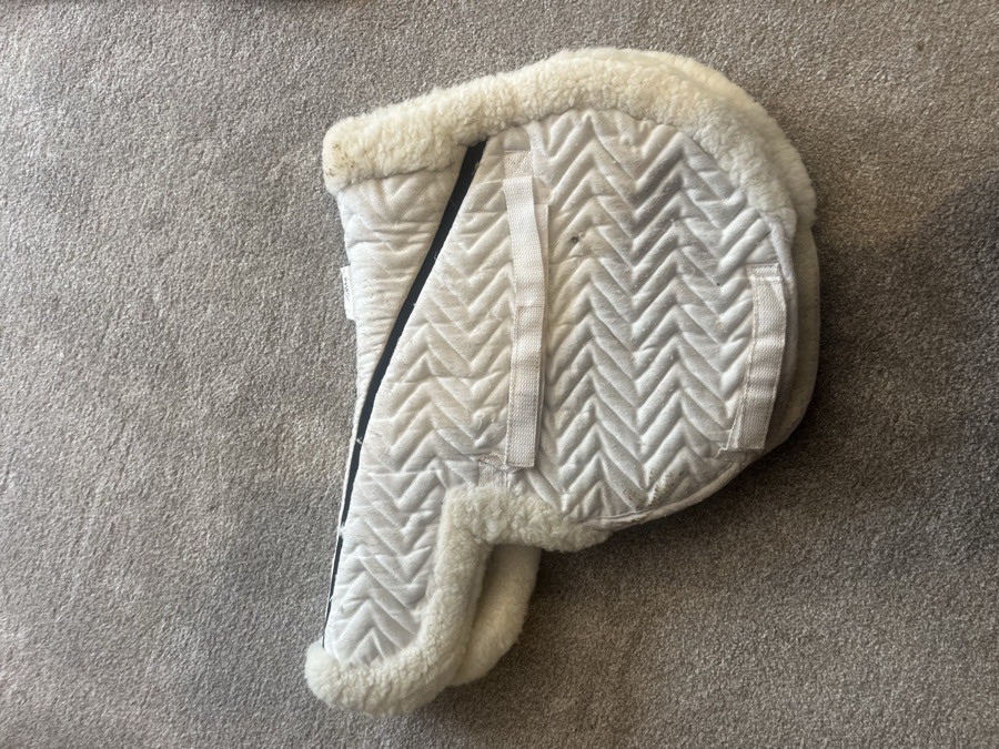Fleeceworks Pony Hunter Sheepskin Pad