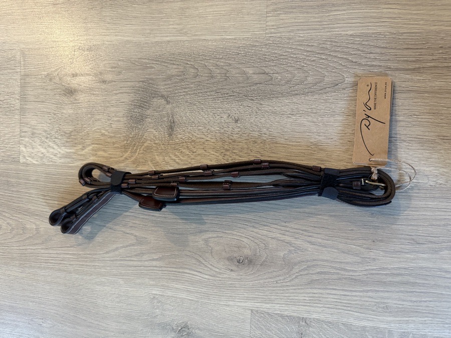 NWT Dy’on DC 5/8 Webbed Reins