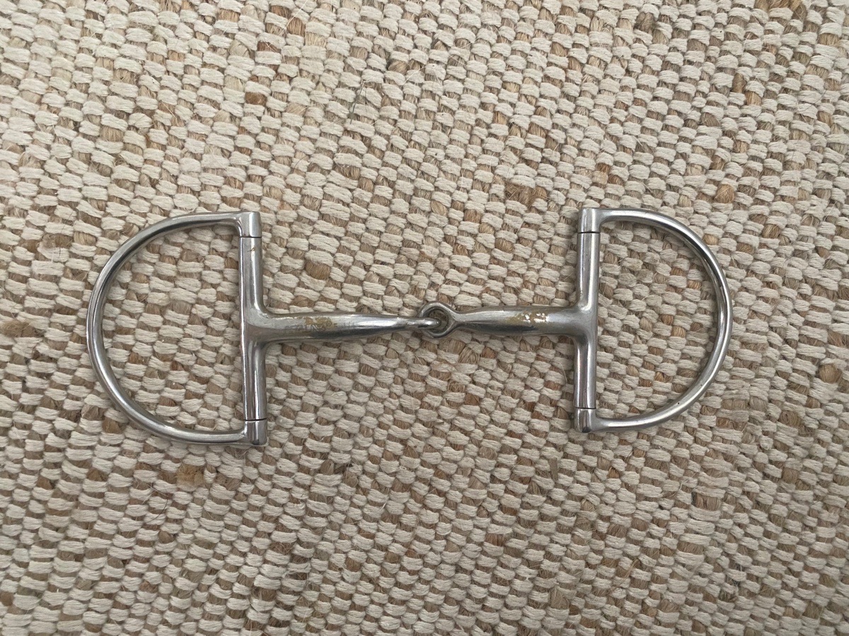 Metal Lab D Ring Bit - Size 5 1/4