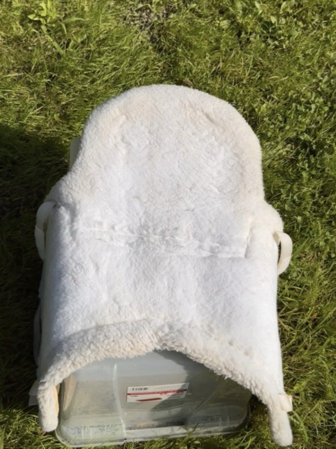 white half pad