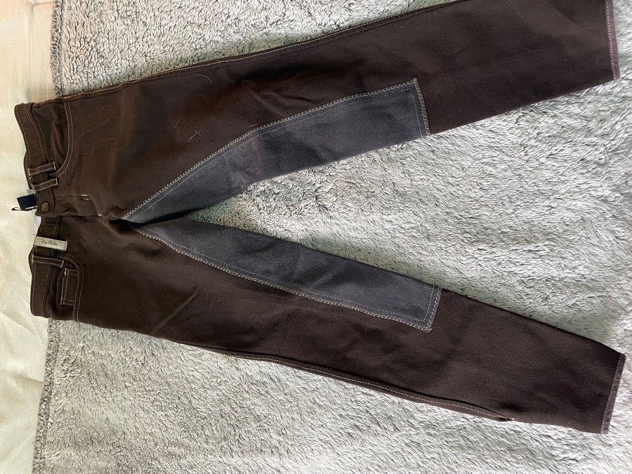 Super cute brown breeches!