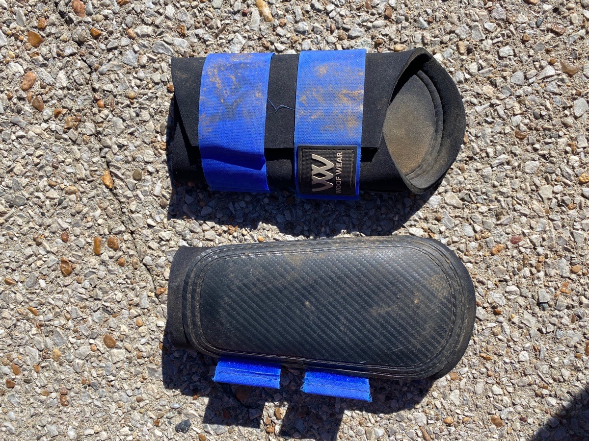 Woof Wear size large brushing boots