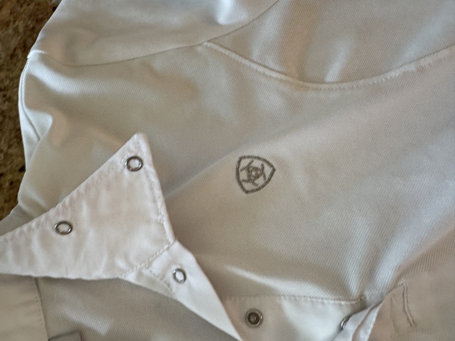 Ariat short sleve white showshirt