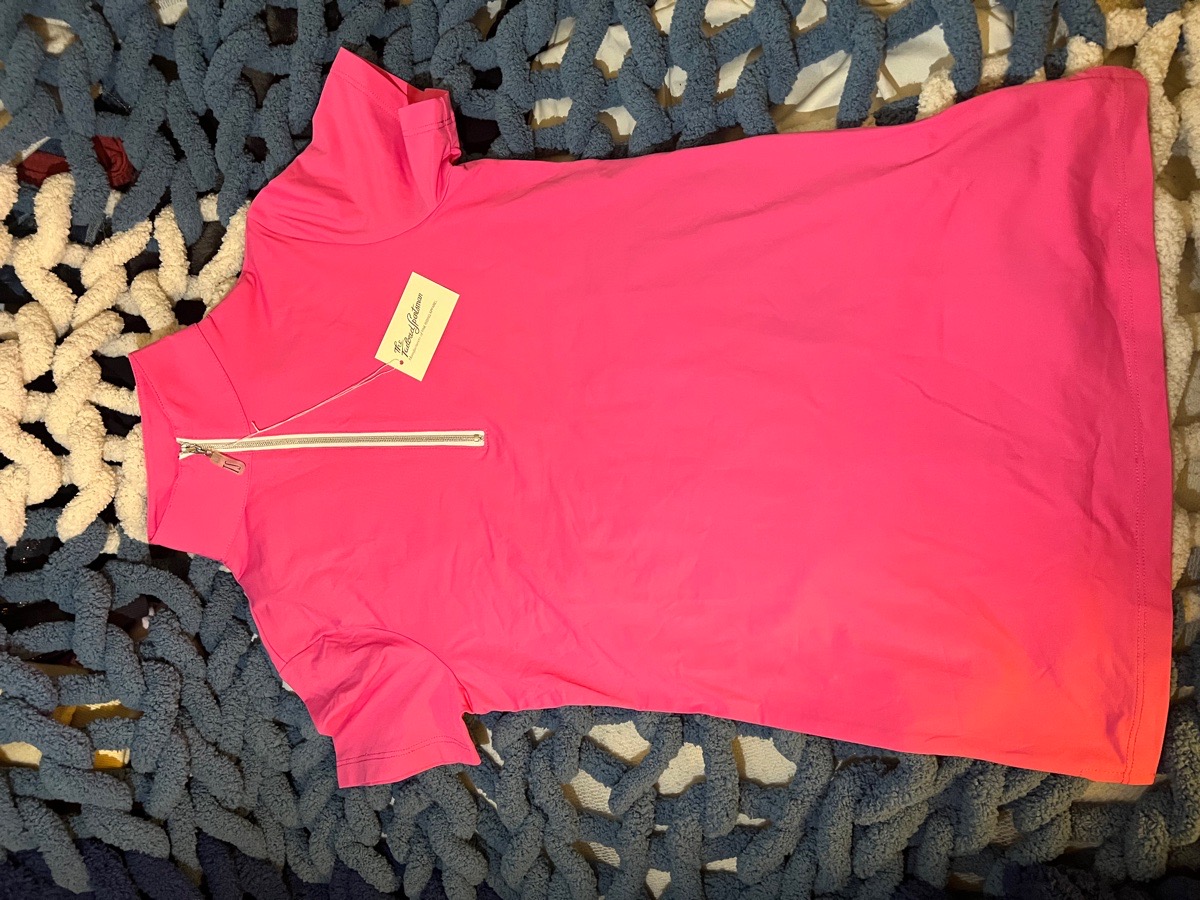 Hot pink short sleeve tailored sportsman sunshirt