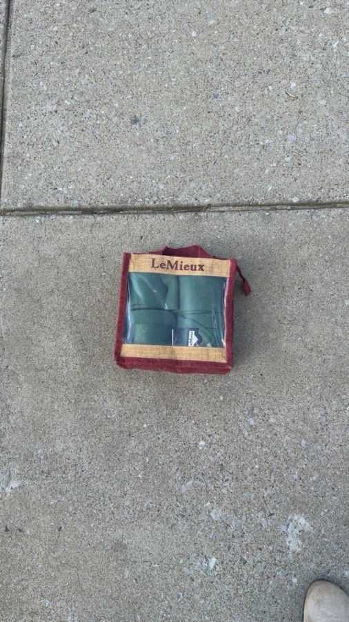 Hunter green Loire polo wraps