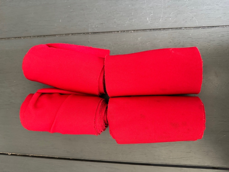 Red Standing Wraps