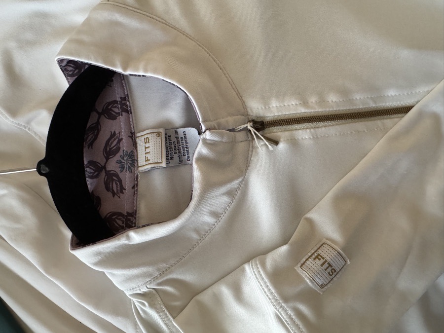 FITS long sleeve Show shirt