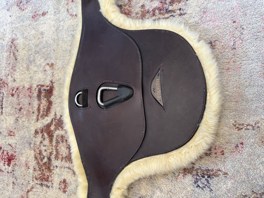 Equiline Leather Belly Guard Girth w/ Sheepskin Liner