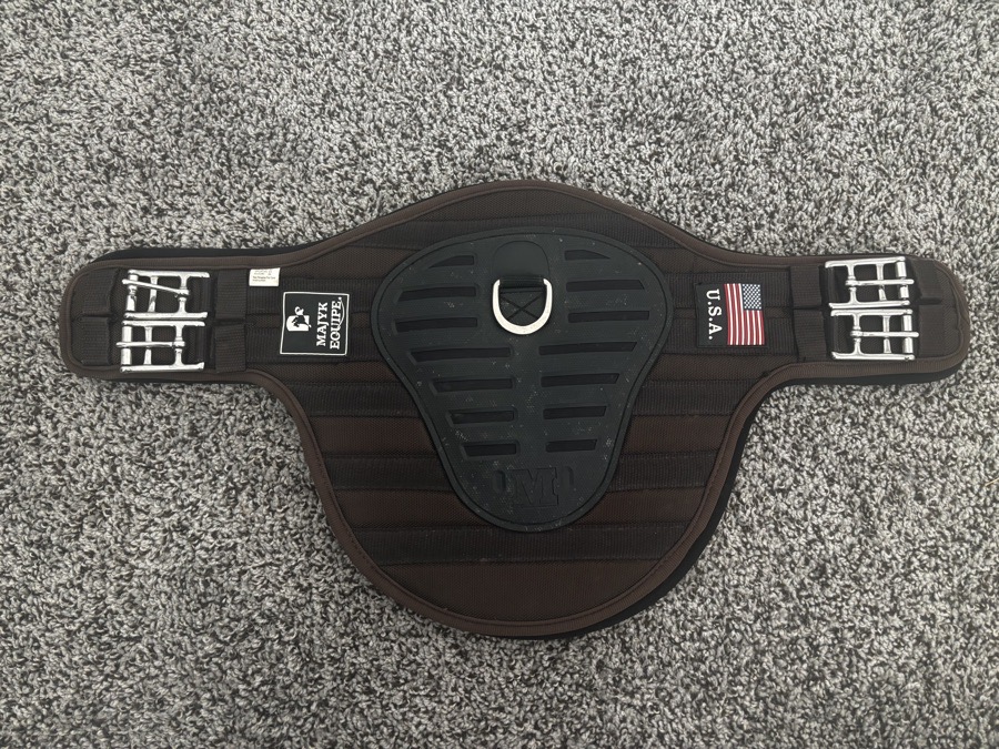 Majyk Equipe Stud Guard Monoflap Girth