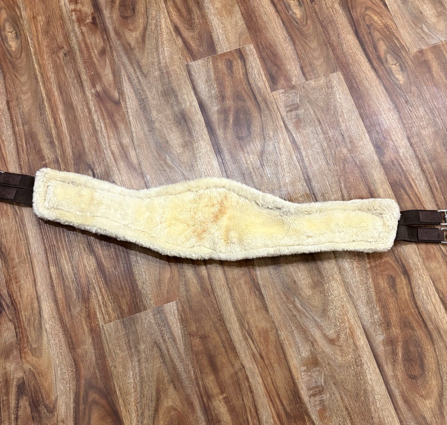 Professional’s Choice jump girth