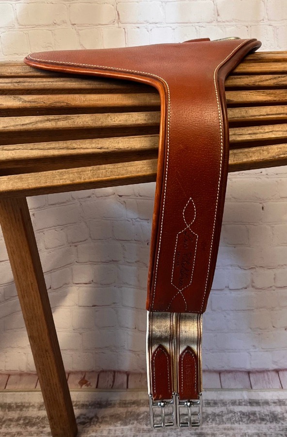 Luc Childéric | Belly Girth | 54”