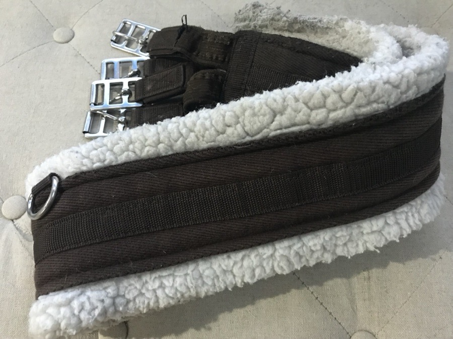 Fleece girth 54”
