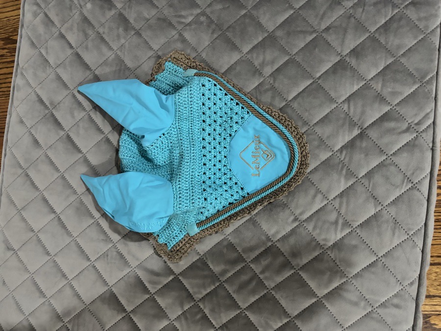 LeMieux Azure Bonnet