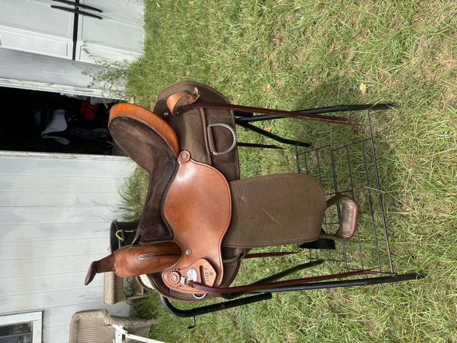 Fabtron Lady Trail Saddle 15”