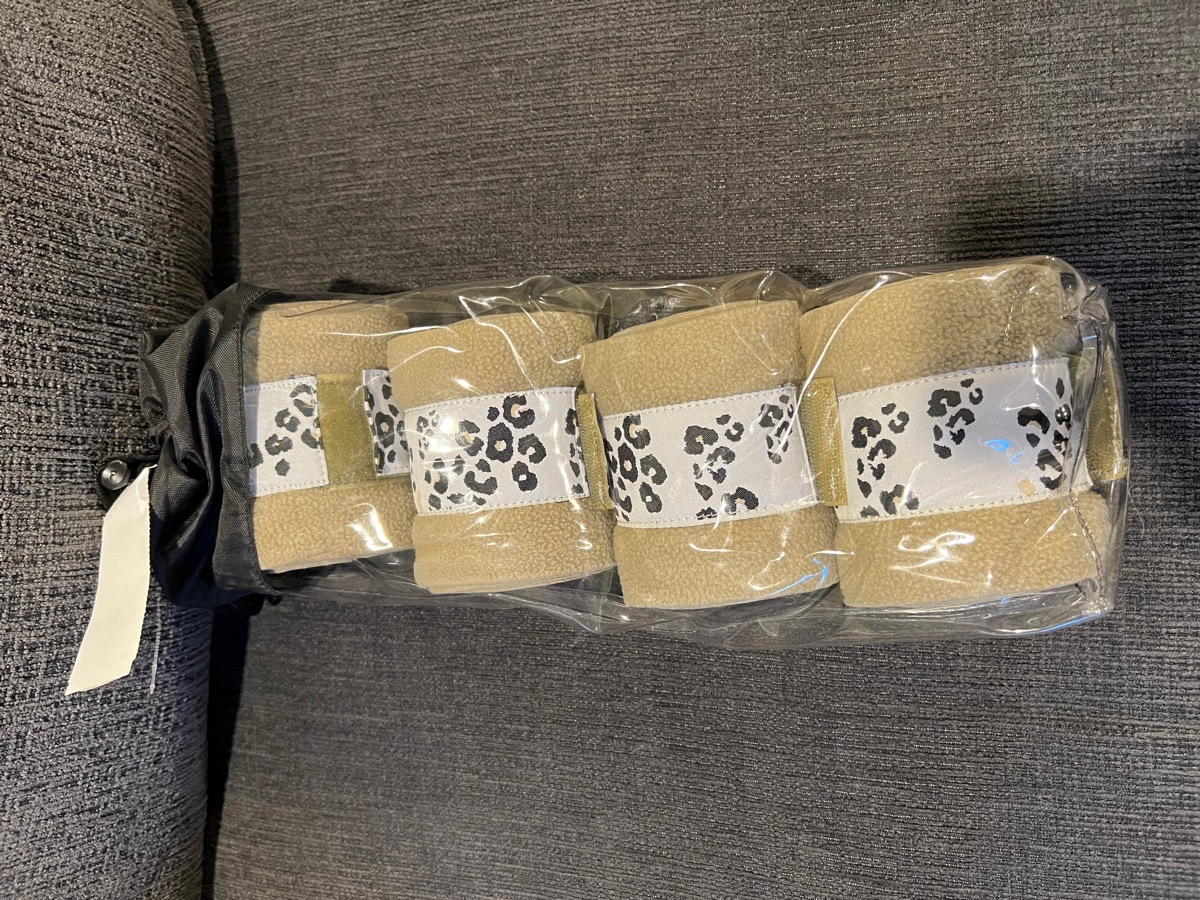 Ribbon Trim Polo Wraps