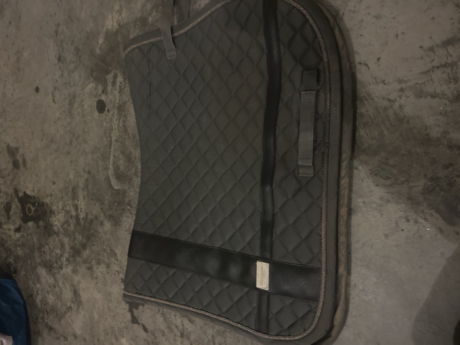 Stockholm equestrian saddle pad