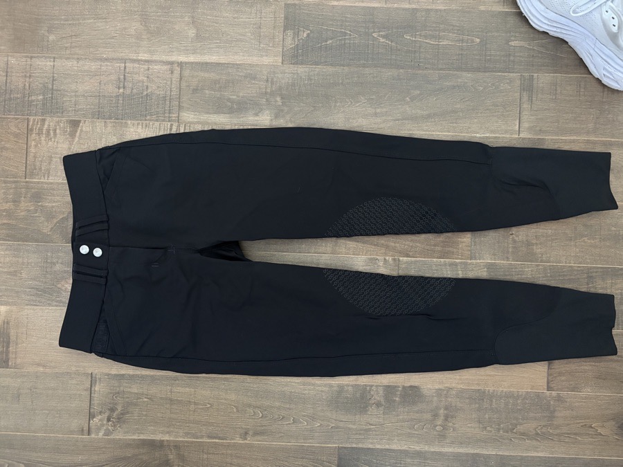 IconEQ Wellesley Tech Nova knee patch breeches