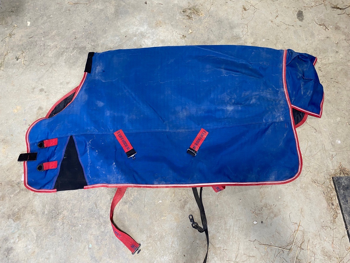 62” Blue Turnout sheet