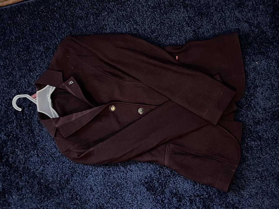 AA Motionlite primanova show jacket