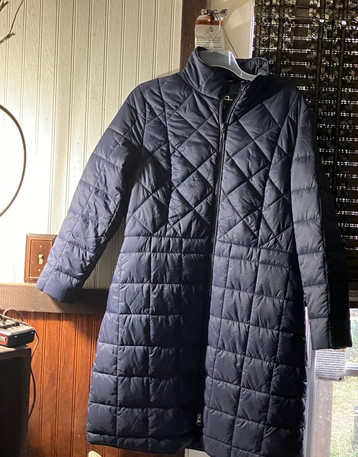 Alessandro Albanese puffer coat navy 10