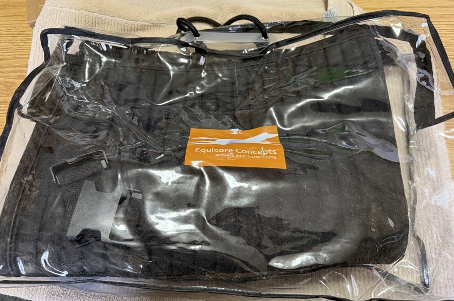 Equicore Concepts Equiband Western