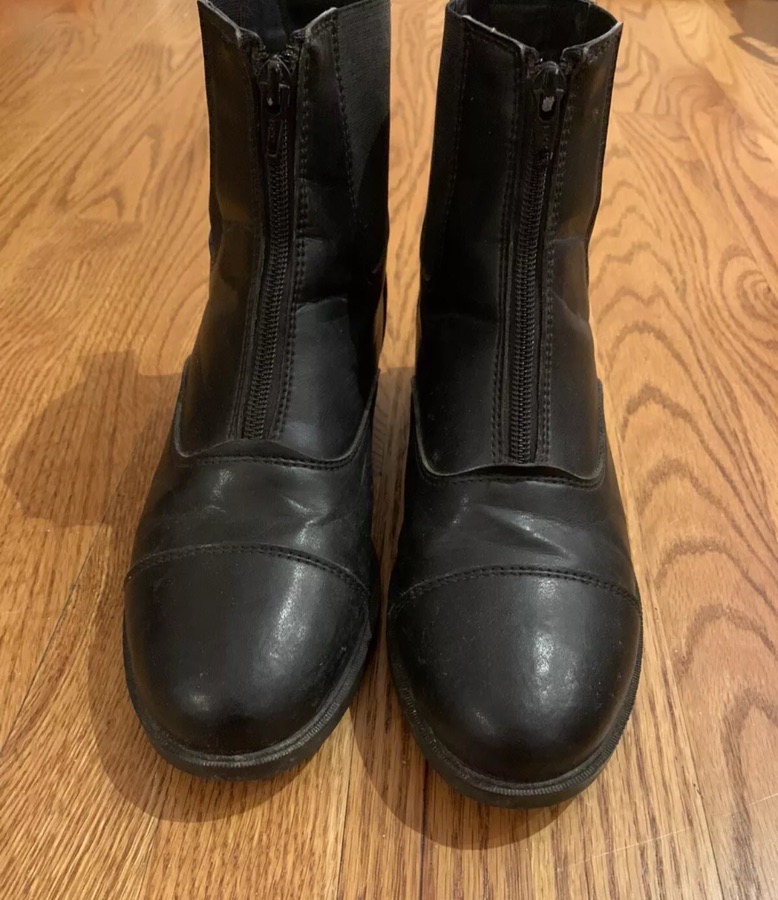 Lettia Equestrian Boots | Front Zip Boot | Nice Condition | Women’s 7.5