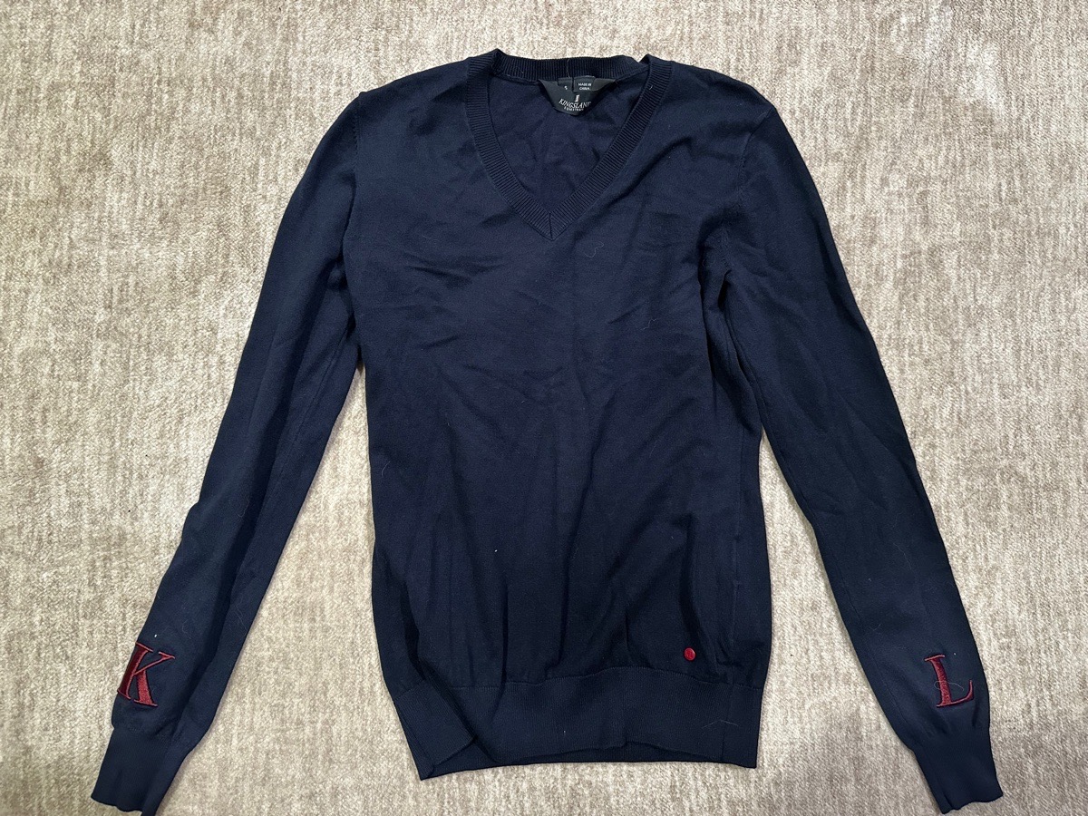 Kingsland Navy V-Neck Knit Sweater