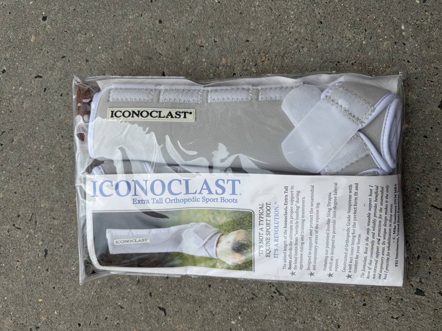 Sports Medicine Boots