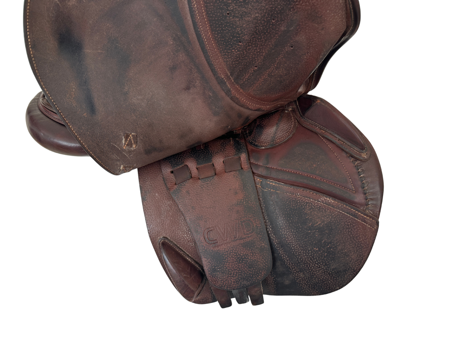 CWD Hunter/Jumper SE02 | 17.5" | 3C Flaps