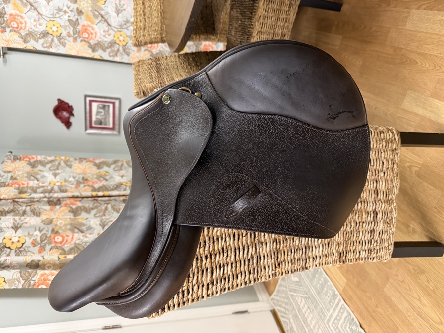 Henri de Rivel Memor-X Close Contact Saddle – 15.75”