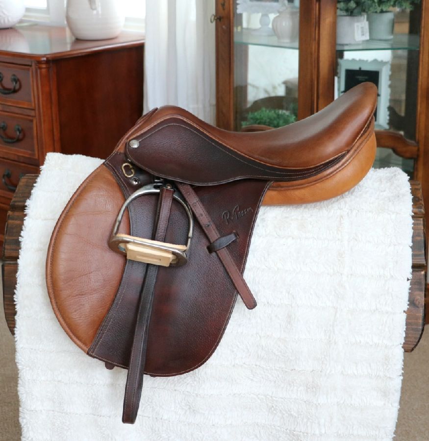 16.5" R Pessoa Saddle w/ XCH tree + fittings