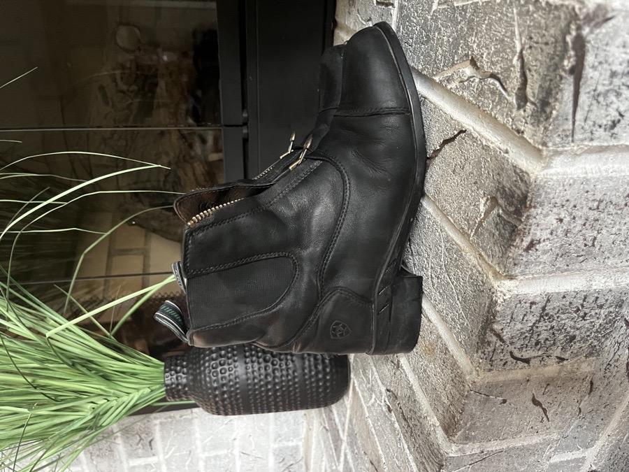 Ariat size us size 3 uk size 2 paddock boots