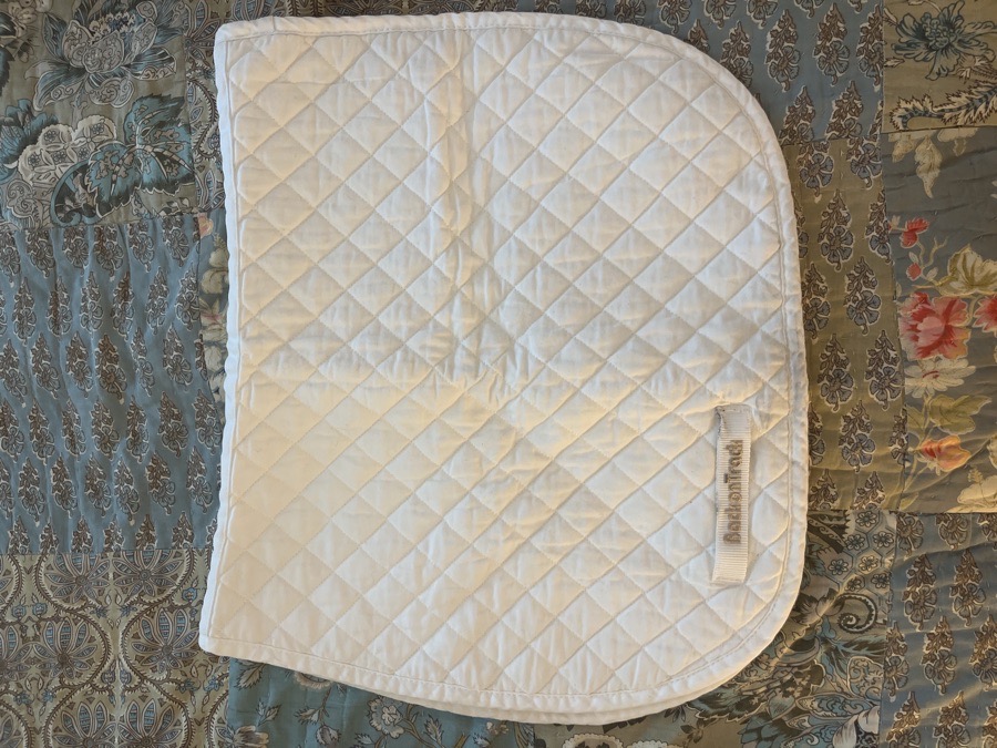 Back on Track Babg Pad White