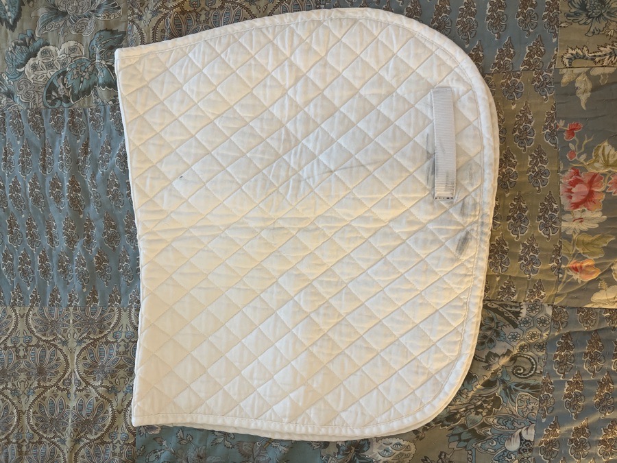 Back on Track Babg Pad White