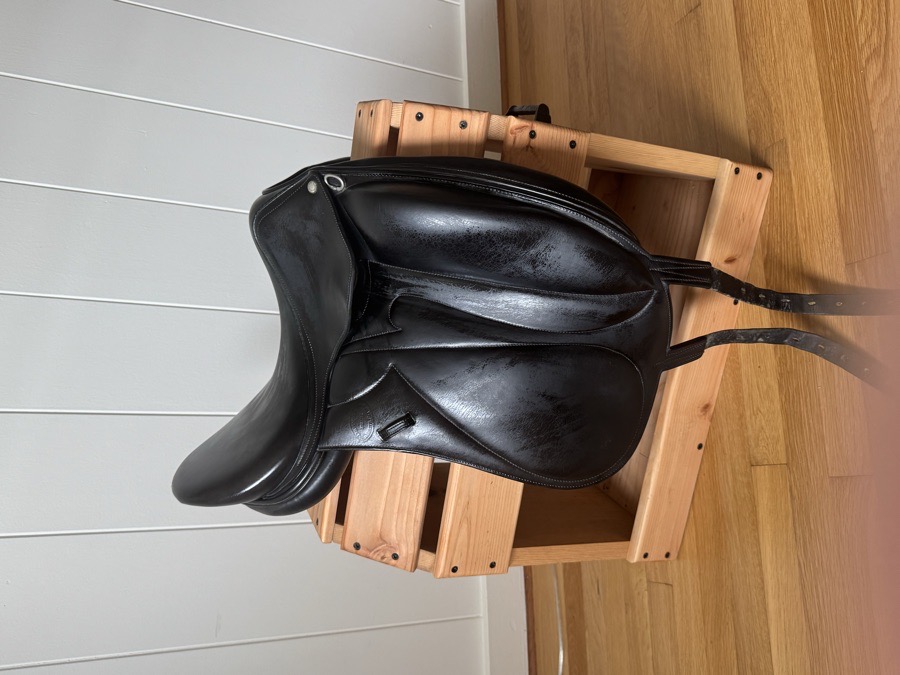 17” Devoucoux Makila Monoflap