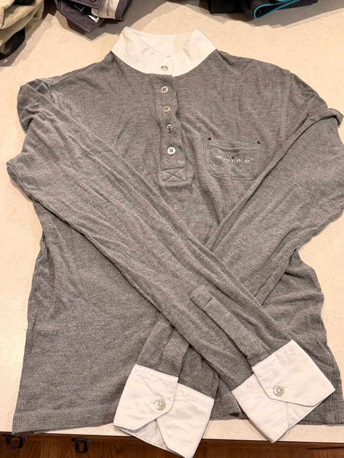 Animo long sleeve show shirt